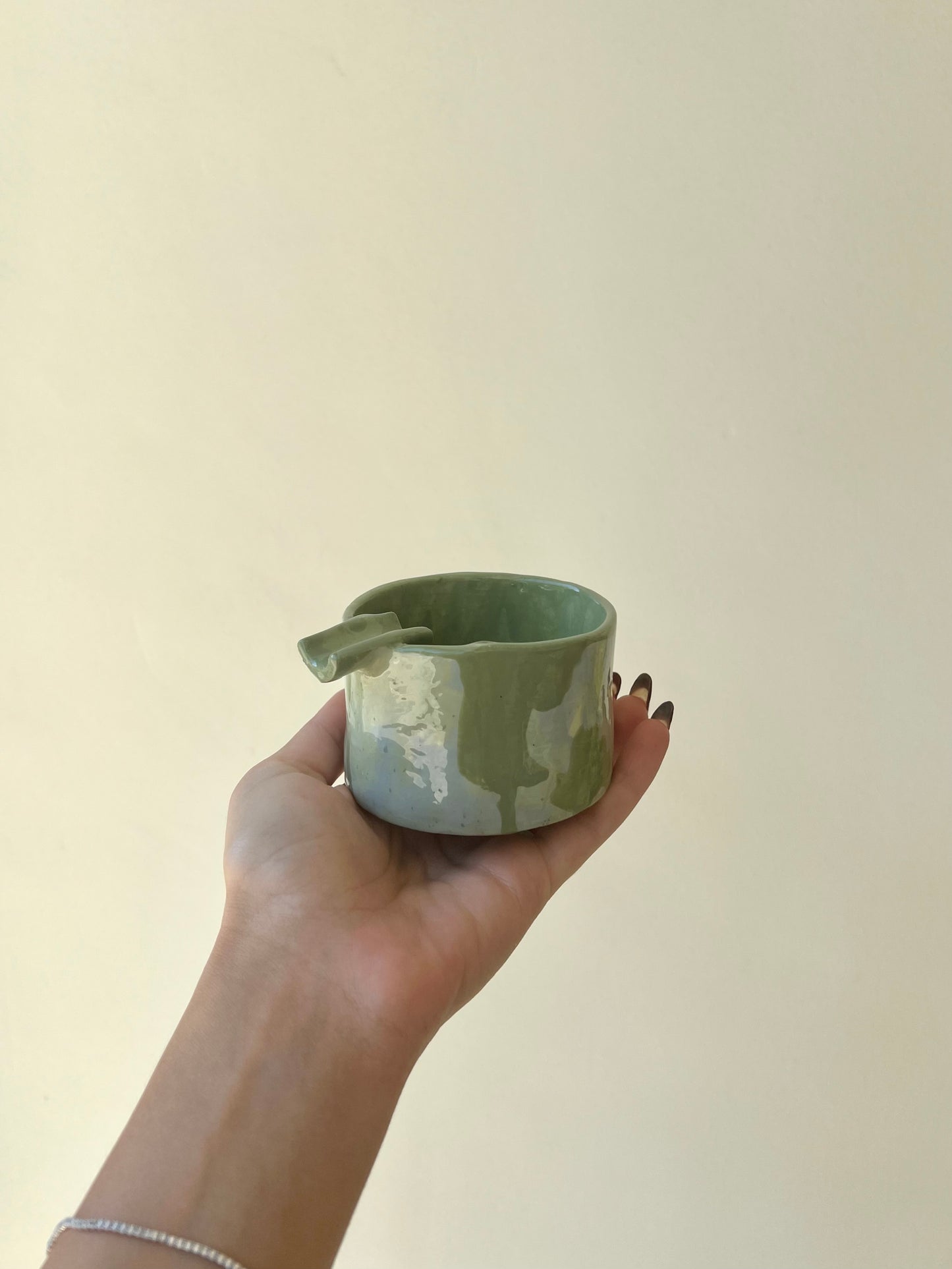 Drip ashtray