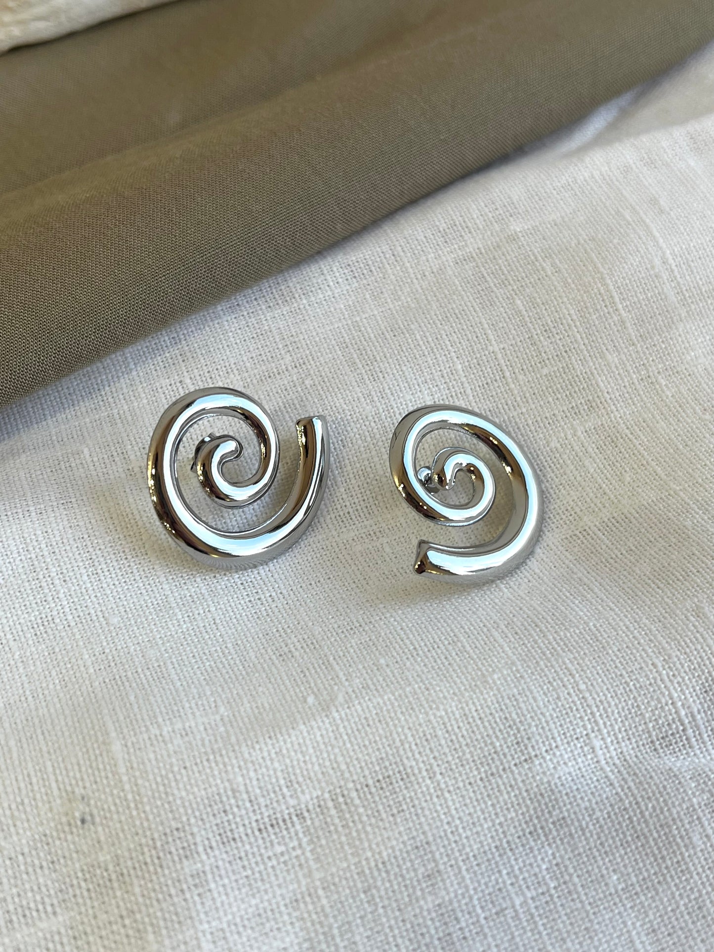 Spiral earrings