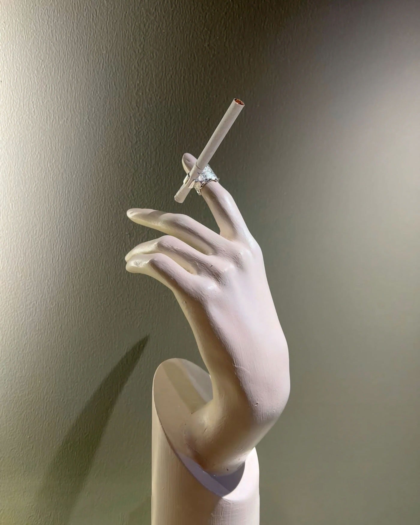 cigarette holder ring Swanson Gold grade materials Not ready to pass that
