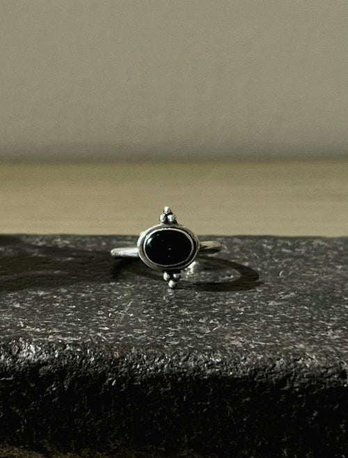 Black agate ring