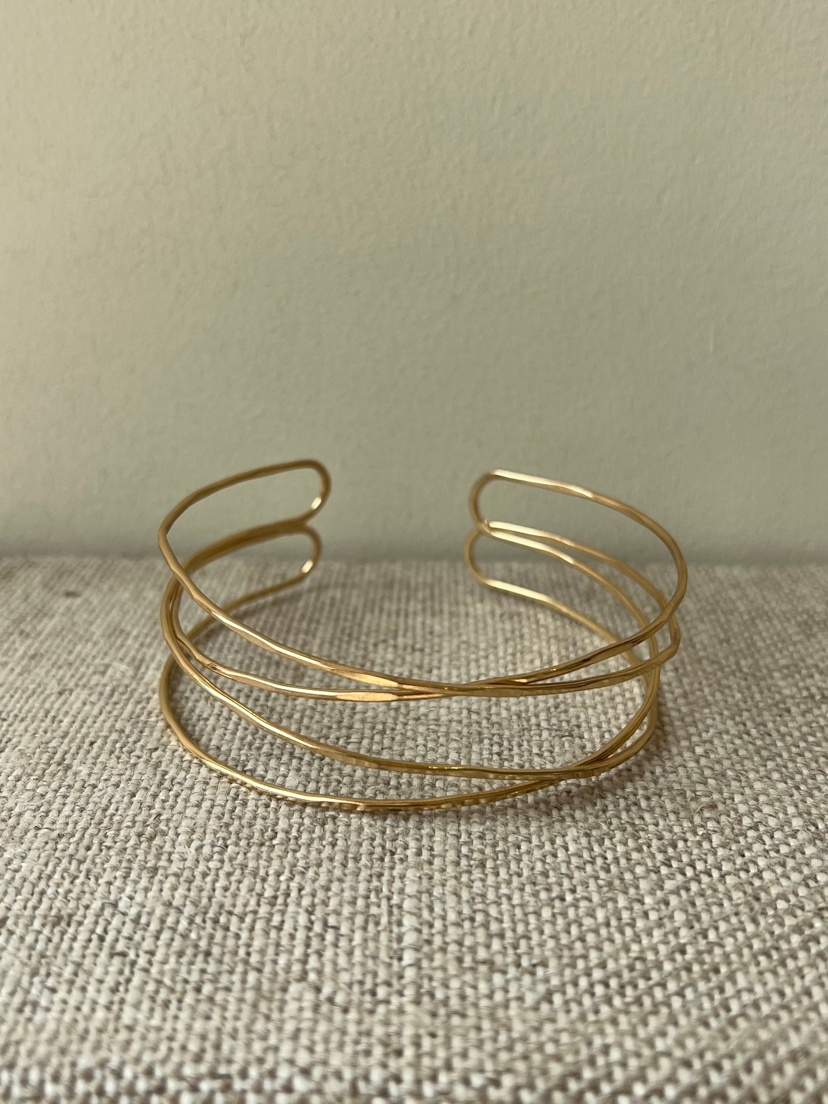 Criss-Cross Arm cuff