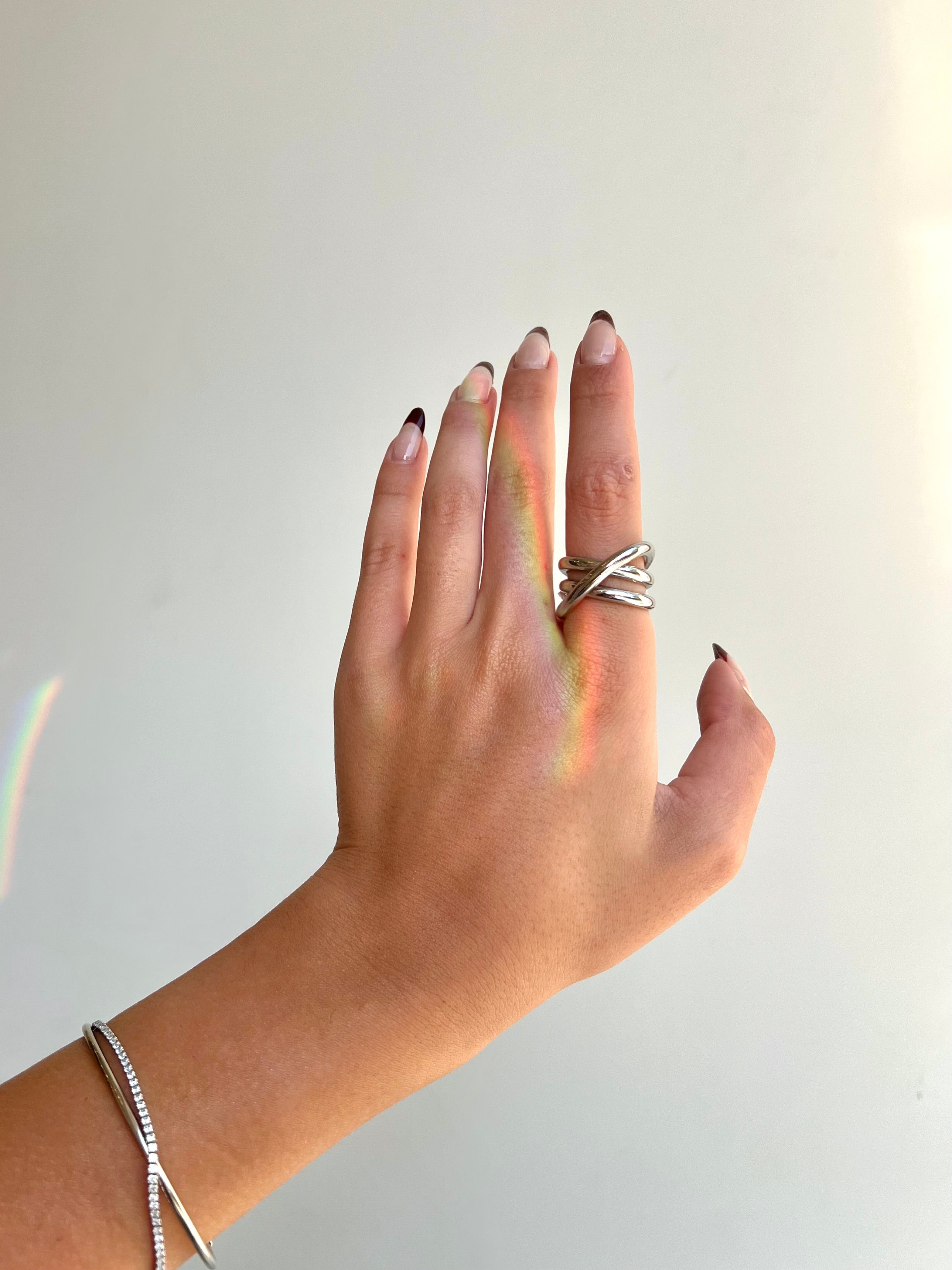 Crisscross chunky ring
