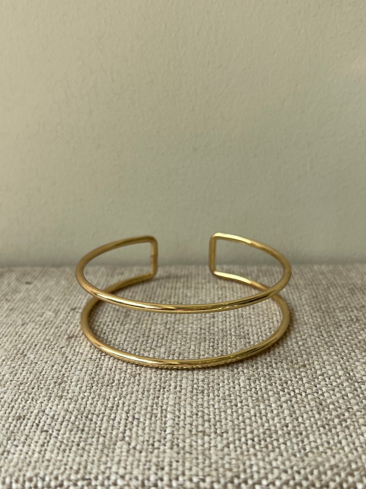 Arm cuff
