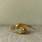 Yin & yang bangle gold