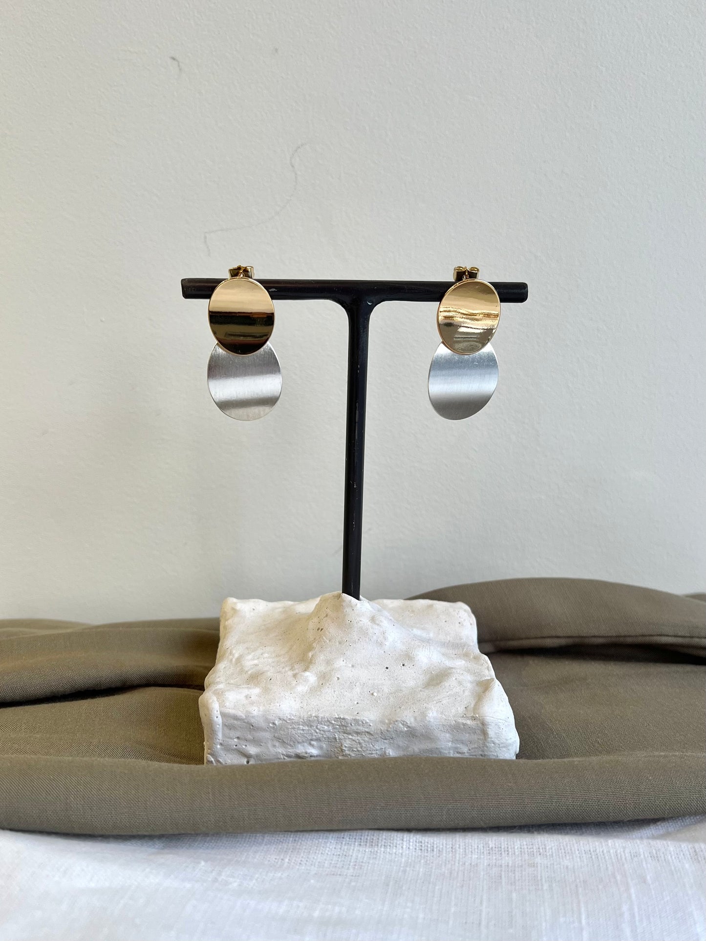 Gold and silver match