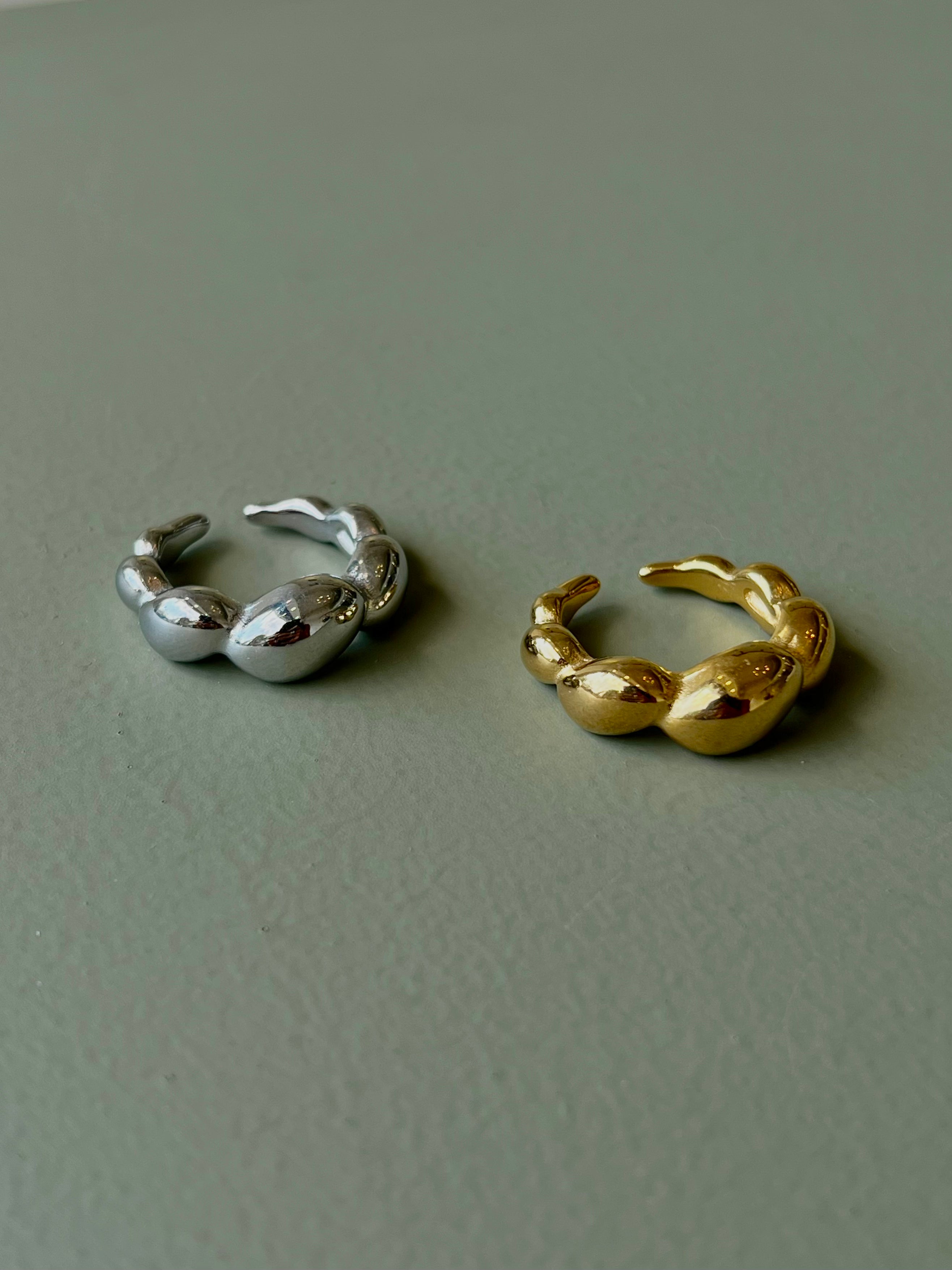 Bubbles ring